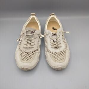 Dbeck Women’s Shoes Size 7.5-8 Beige Suede Sneakers Walking Shoes See Pictures
